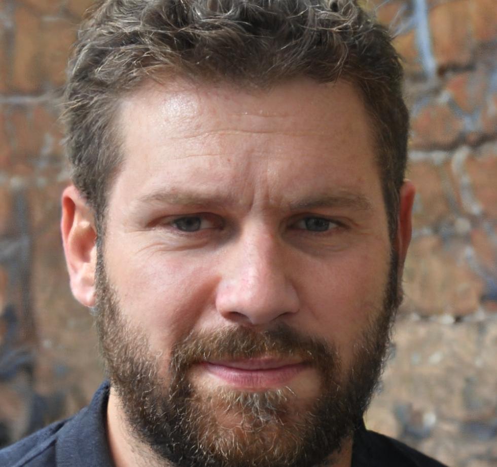 Miguel Torres, Jefe de Estrategia